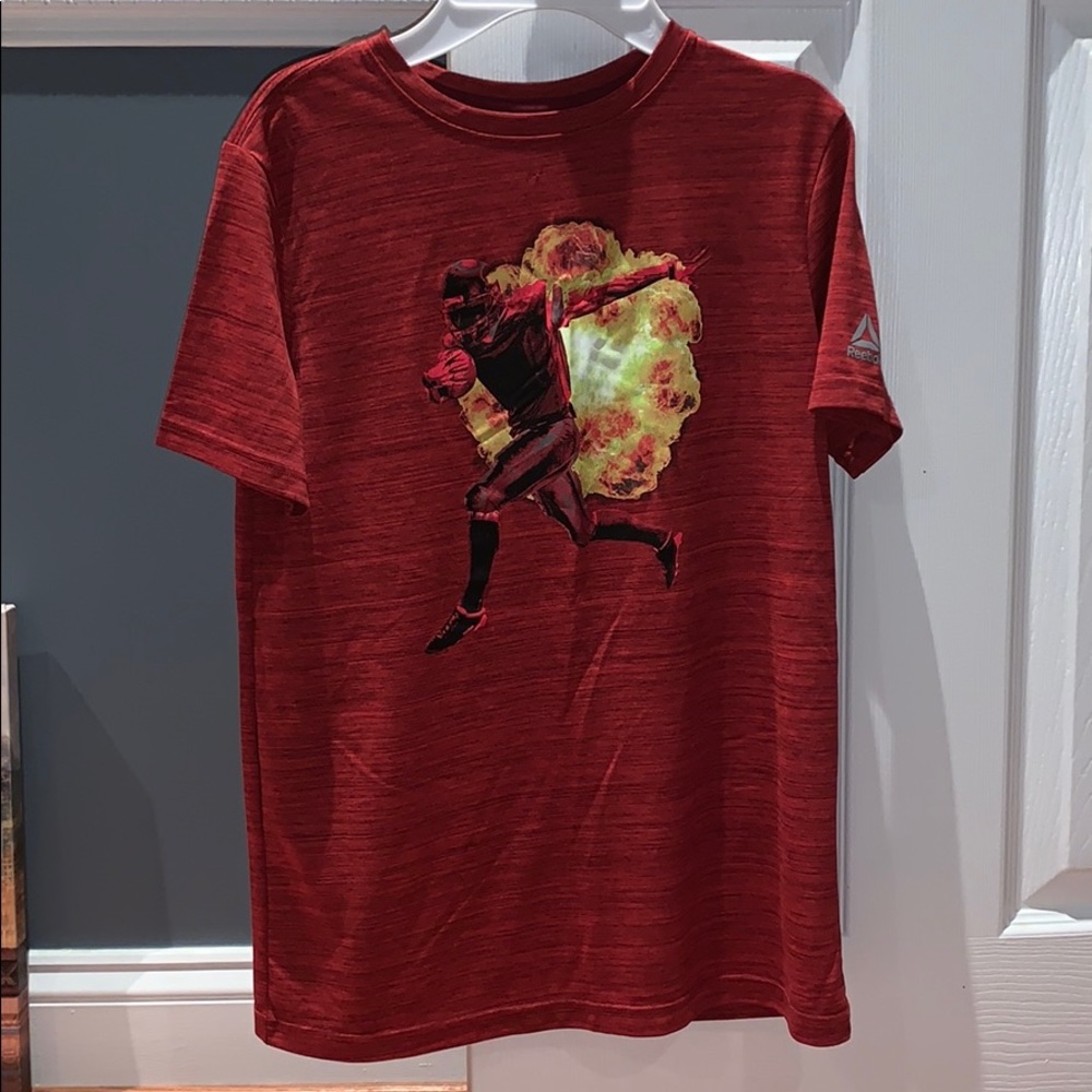 boys short sleeve.